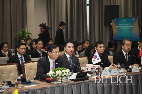 Trưởng đoàn Bộ Văn hoá, Thể thao và Du lịch Hàn Quốc phát biểu